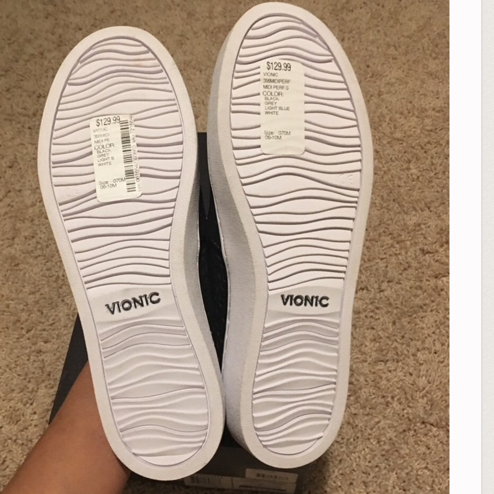 Vionic Slip on Shoes Orthotic Arch Support - Picture 3 of 5